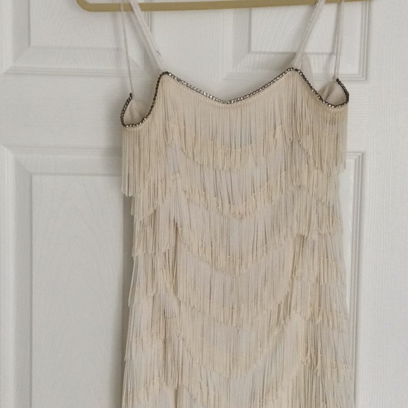 Dresses & Skirts - White fringe dress